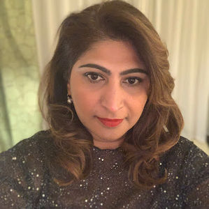 Meet your Posher, Sharon